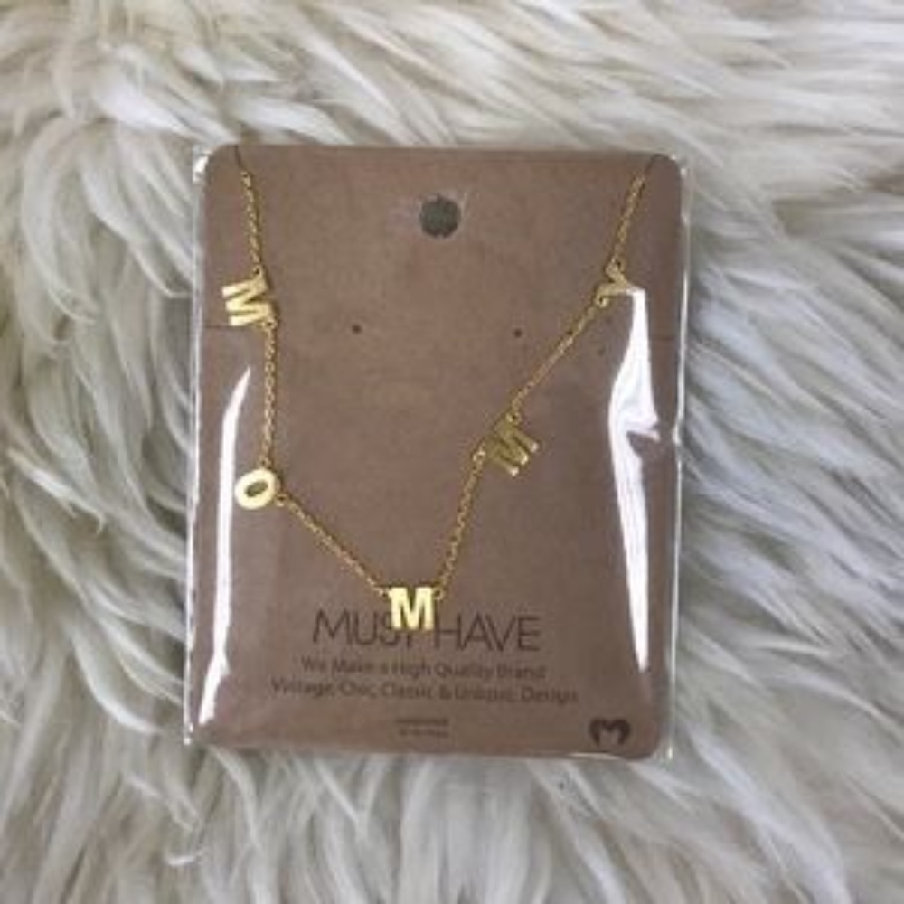 "MOMMY" Necklace - Picture 6 of 7